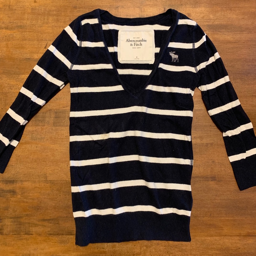 Abercrombie and Fitch sweater